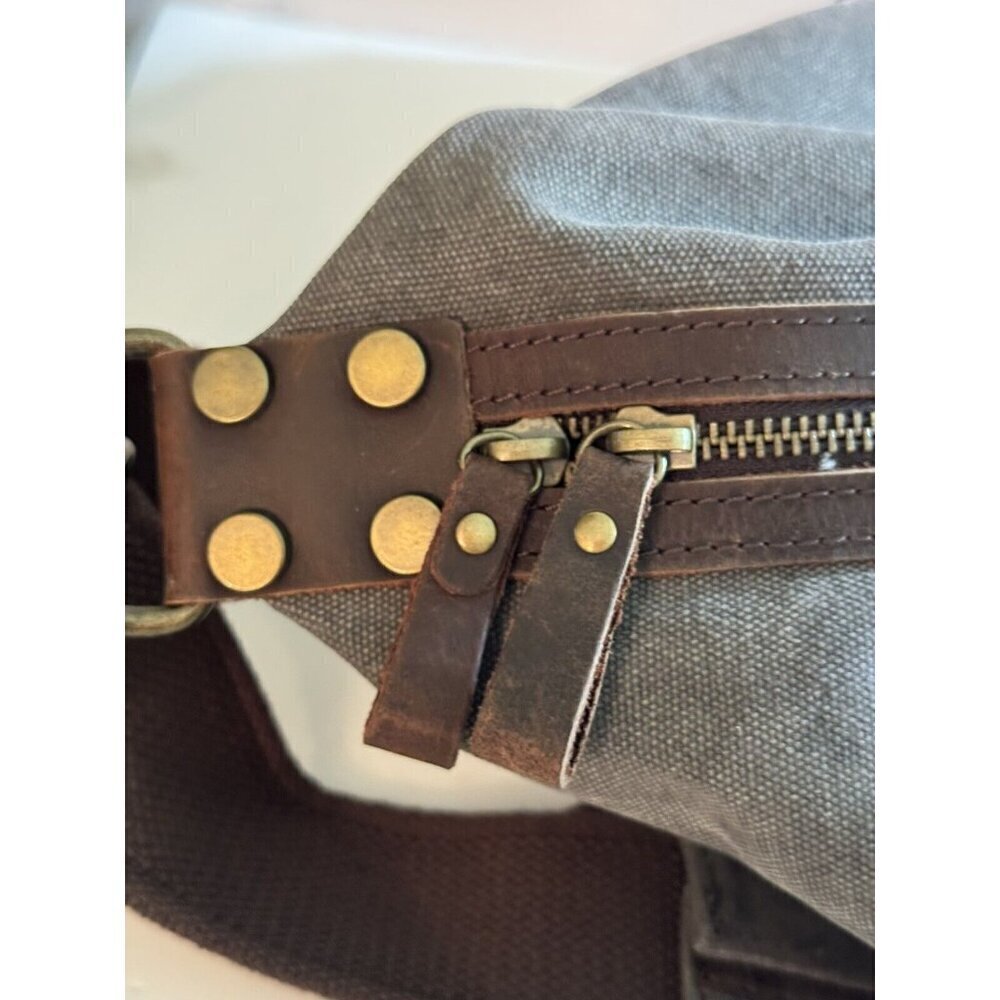 Hudson Cole Oversized Canvas Duffle With Leather Trim EUC - Picture 8 of 12